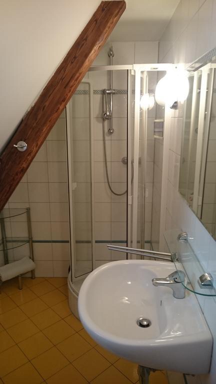 Pension Jahrbacher Leoben (Styria) Phòng bức ảnh
